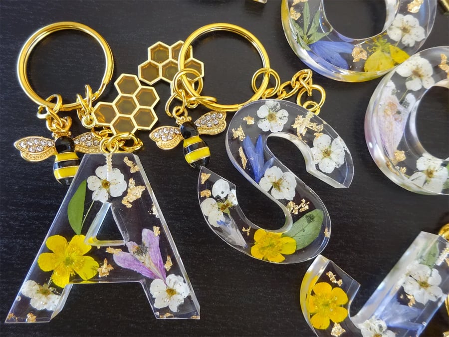 unique by felicia Mariana Herzfeld