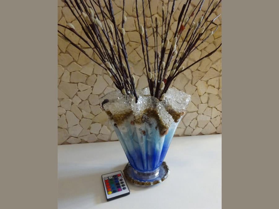 unique by felicia Mariana Herzfeld