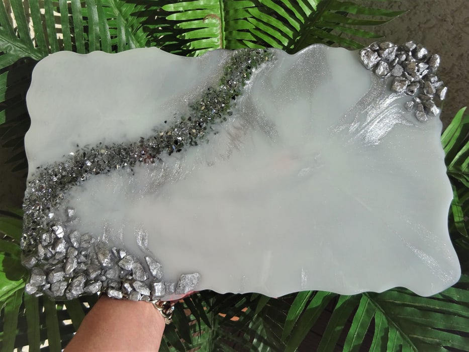 unique by felicia Mariana Herzfeld